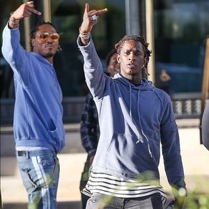 Meet your Posher, Robert